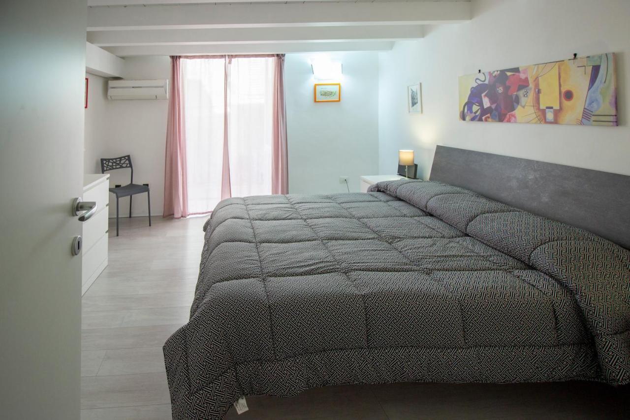 Maniace Homes - Federico & Angelica By Ortigia Apartments Syrakus Exterior foto